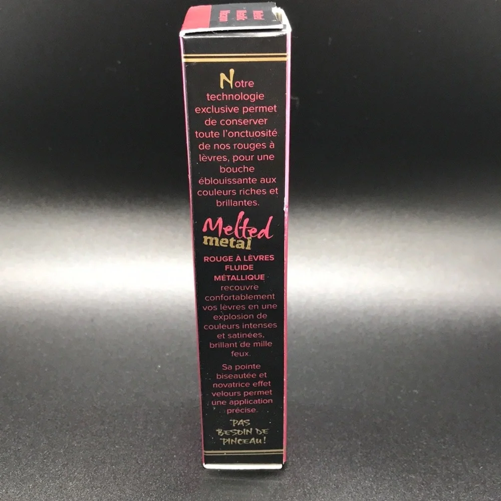 Too Faced Melted Metallic Macaron Liquid
